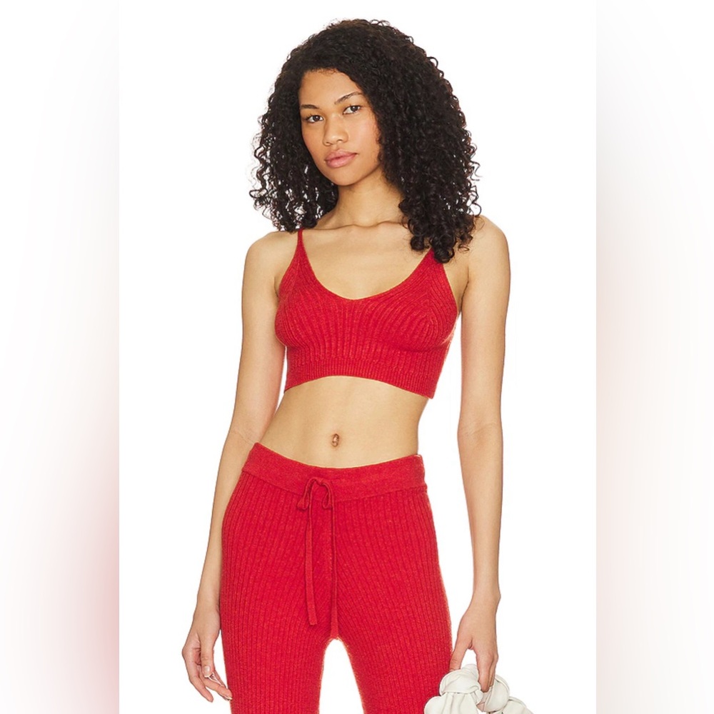 New lovers and friends in a tank red m revolve